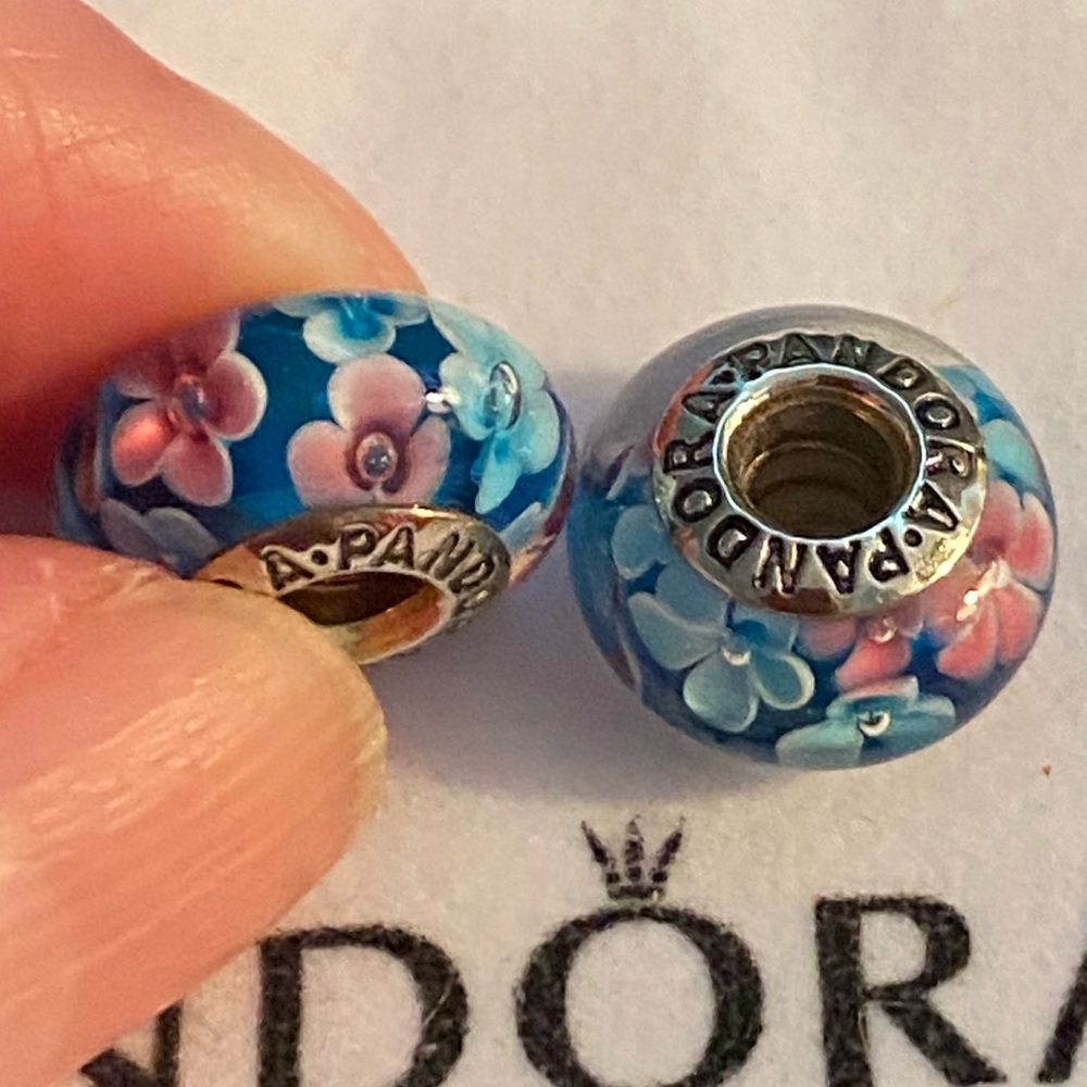COPY - Preowned Pandora Teal Field of Flowers Murano Glass Bead.